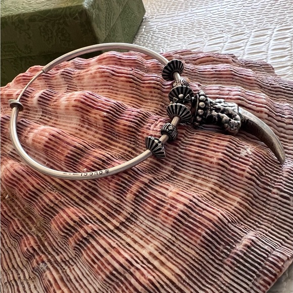 GUCCI - Anger Forest Mismatched
Hoop Clip Earrings - SS925 - Picture 10 of 14